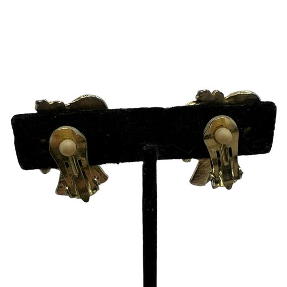 Vintage Christmas Candy Cane Earrings Festive Enamel Clip-On Holiday Jewelry Set - Picture 7 of 14